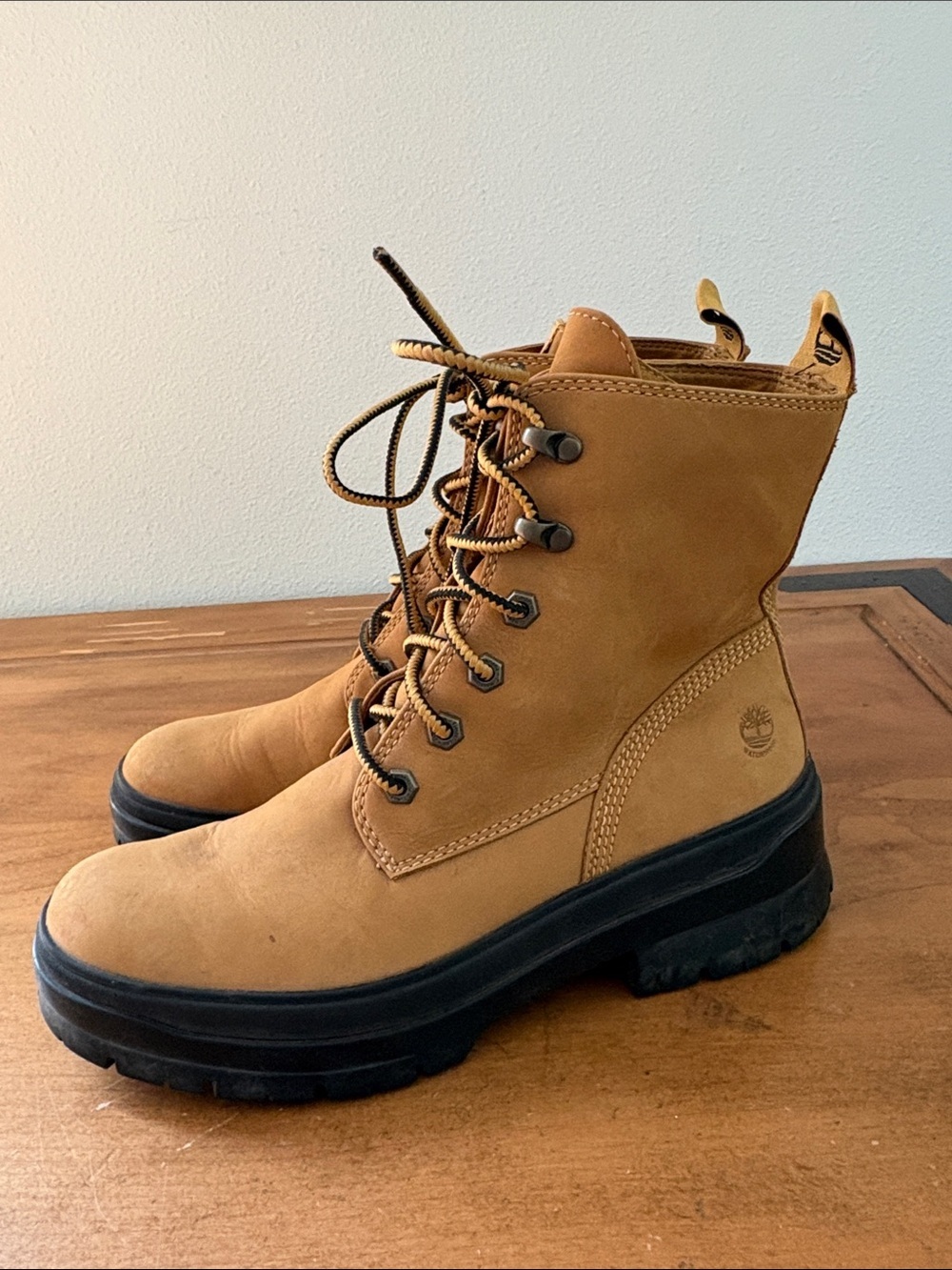 Timberland Malynn Waterproof Wheat Mid Lace-Up Boots Size 9
